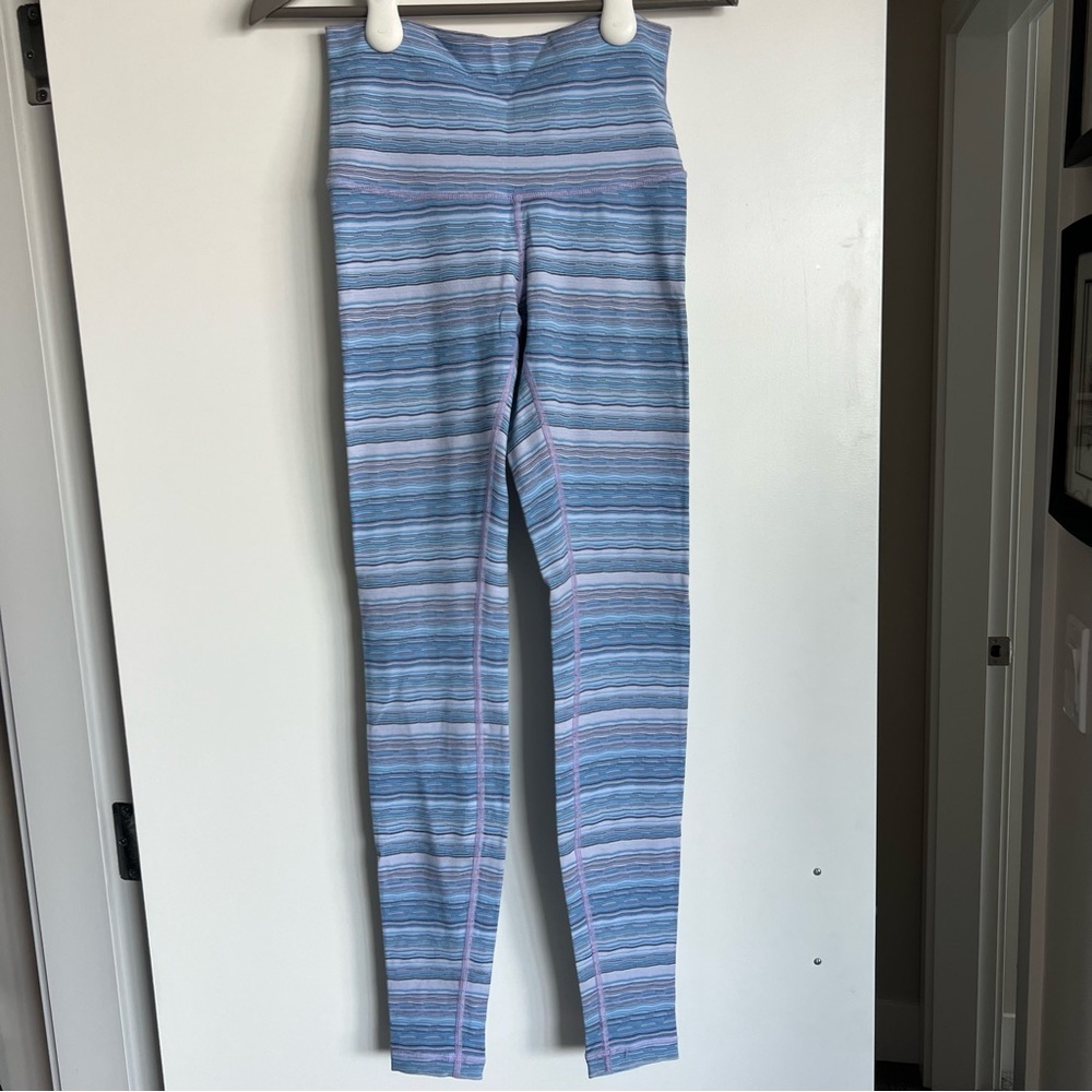 Lululemon 32” Legging - Blue/Purple Stripe - Size 6